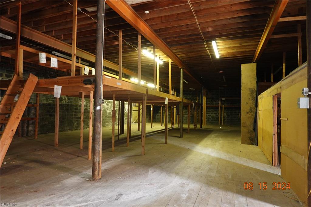 9616 Hosier Street Newport News VA 23601