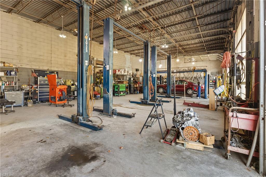 6219 George Washington Memorial Highway Yorktown VA 23692