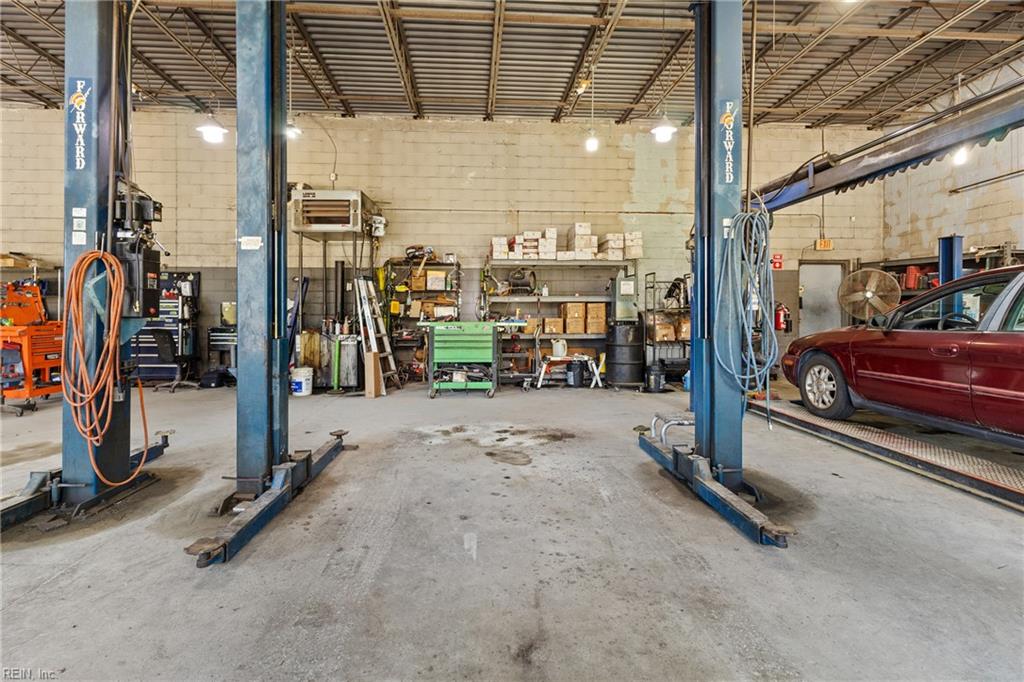 6219 George Washington Memorial Highway Yorktown VA 23692