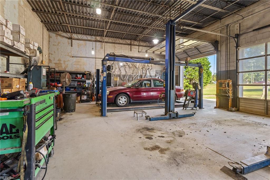 6219 George Washington Memorial Highway Yorktown VA 23692