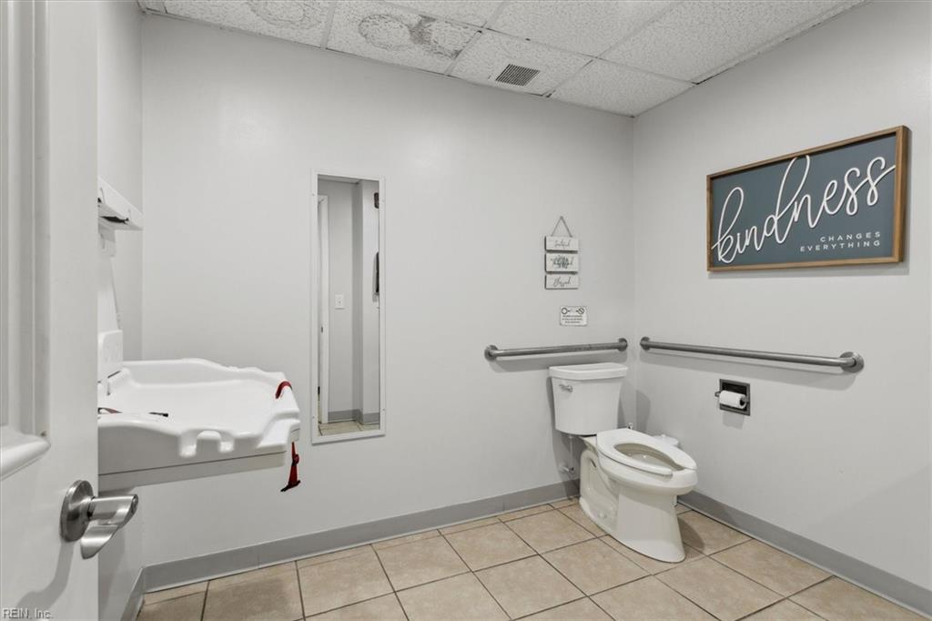 14859 Warwick Boulevard Newport News VA 23608