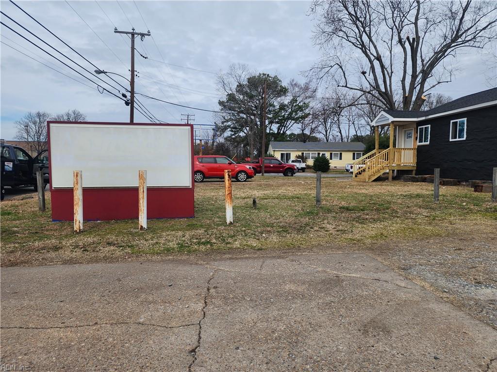 8104 Roanoke Street Newport News VA 23605