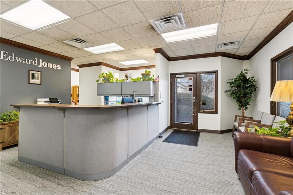 732 Thimble Shoals Boulevard Newport News VA 23606