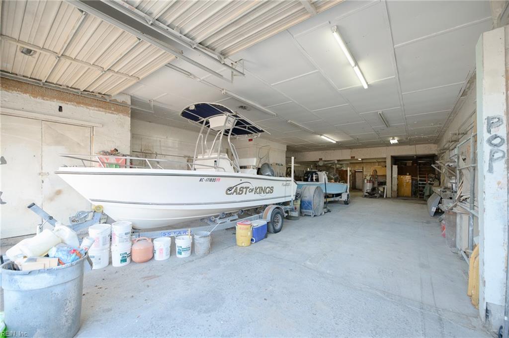 7826 Warwick Boulevard Newport News VA 23607