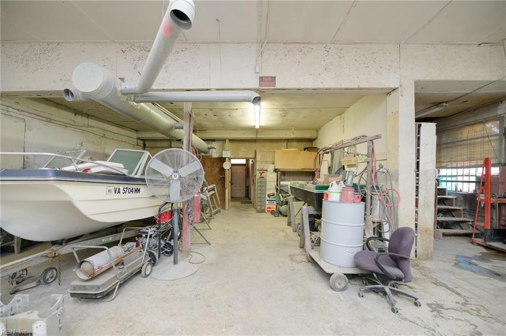 7826 Warwick Boulevard Newport News VA 23607