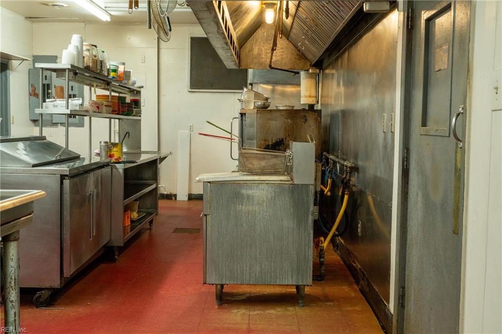 6870 Main Street Gloucester VA 23061