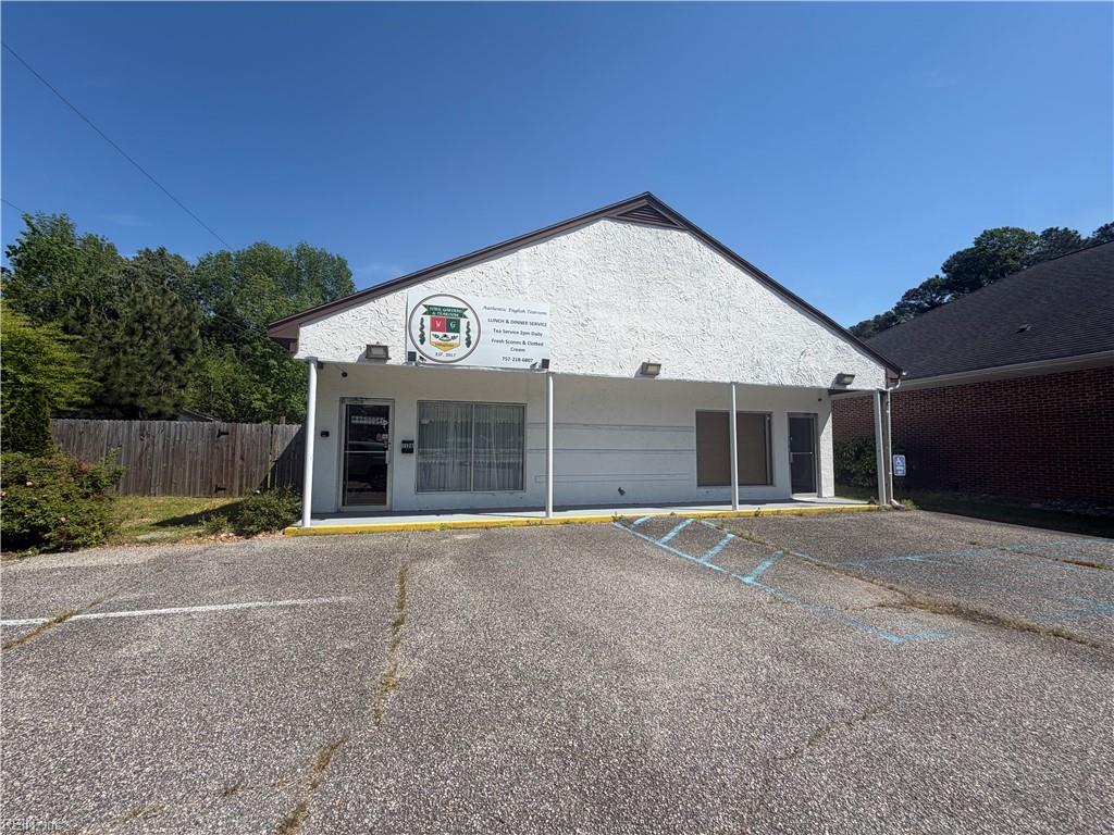 1126 George Washington Memorial Highway Yorktown VA 23693
