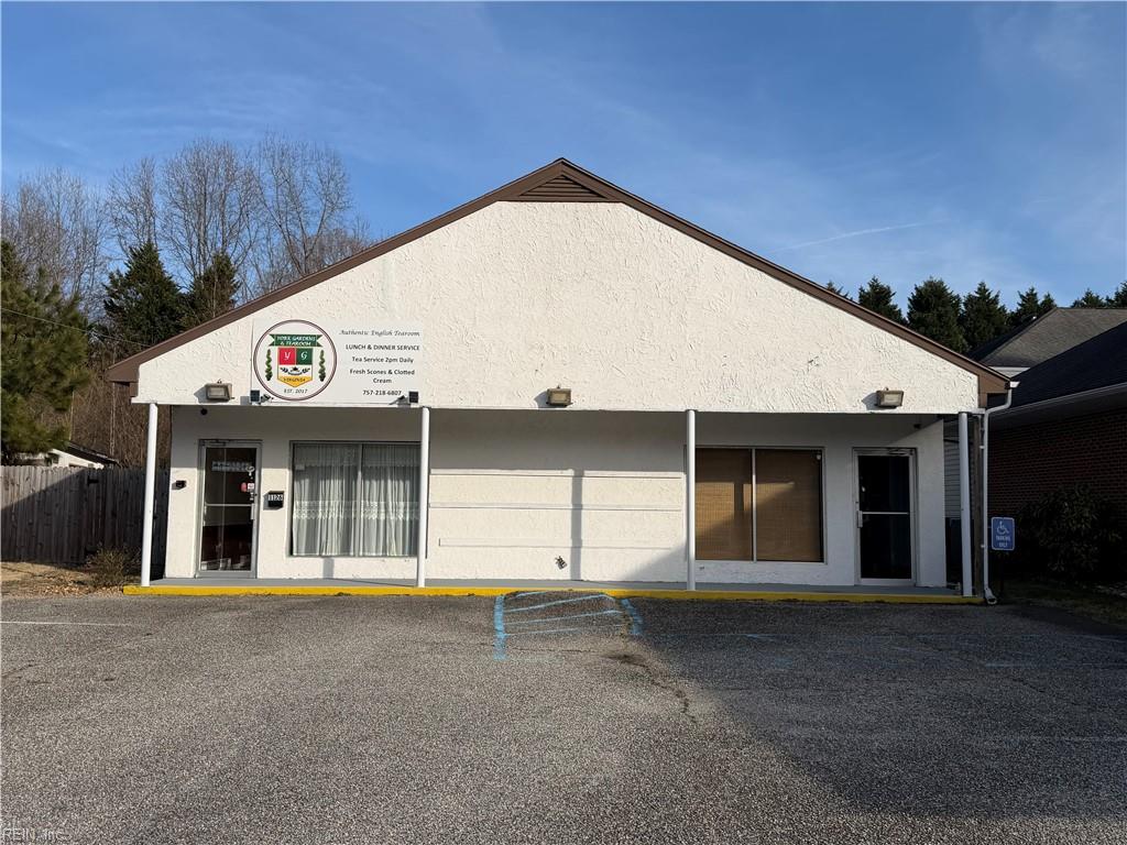 1126 George Washington Memorial Highway Yorktown VA 23693