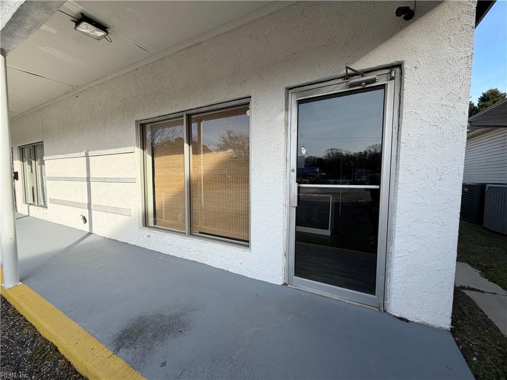 1126 George Washington Memorial Highway Yorktown VA 23693