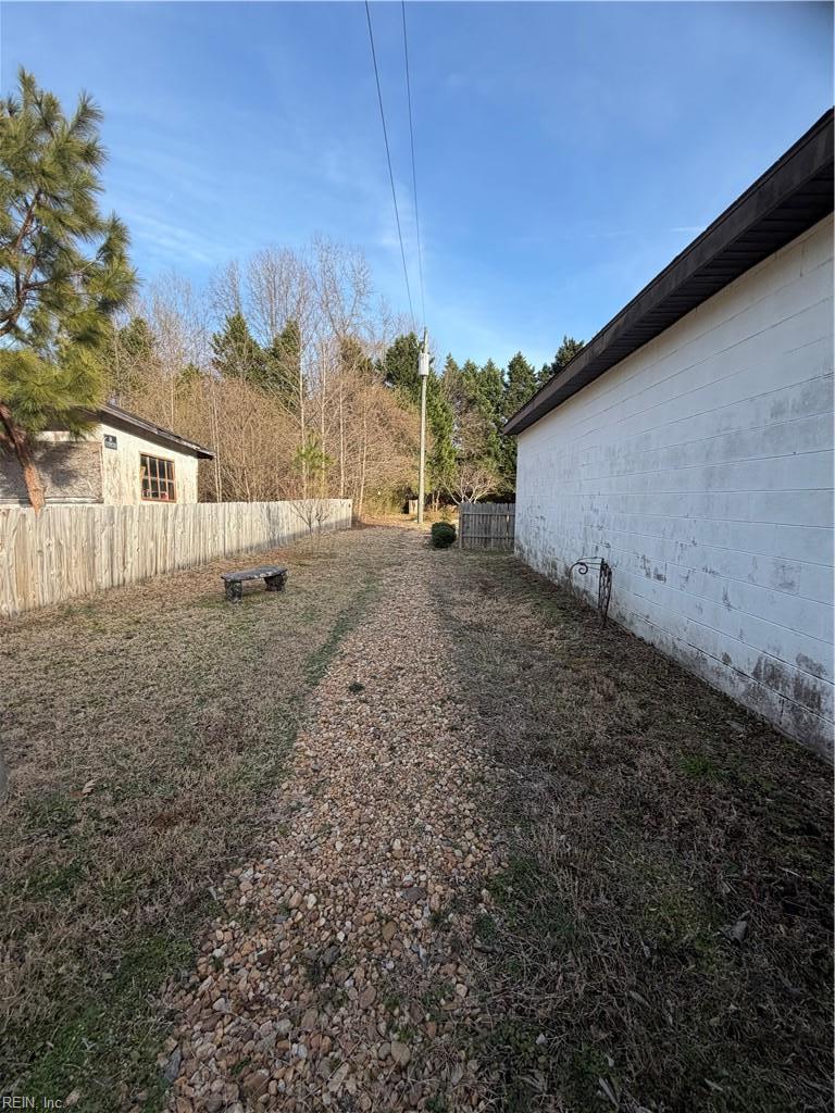 1126 George Washington Memorial Highway Yorktown VA 23693