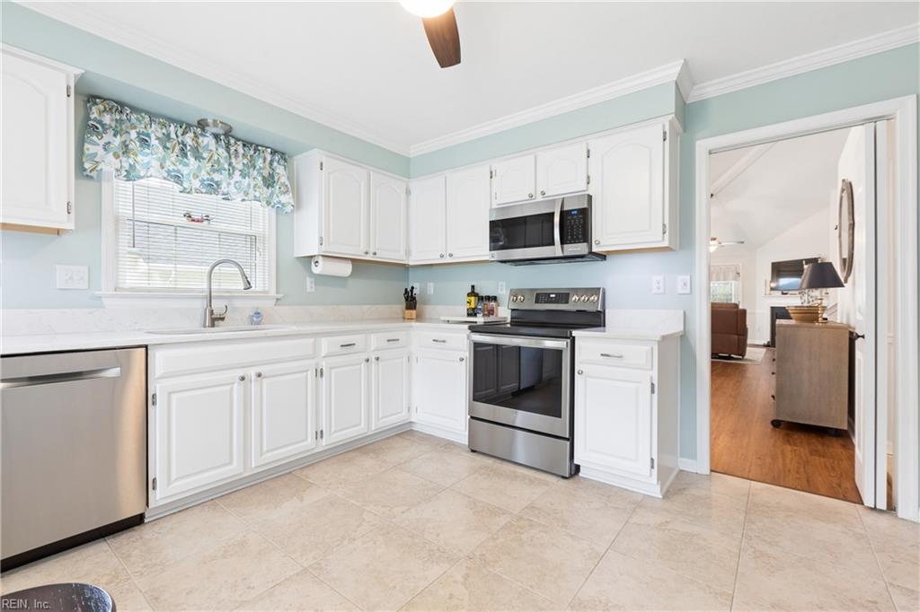 151 Songbird Trail Yorktown VA 23692