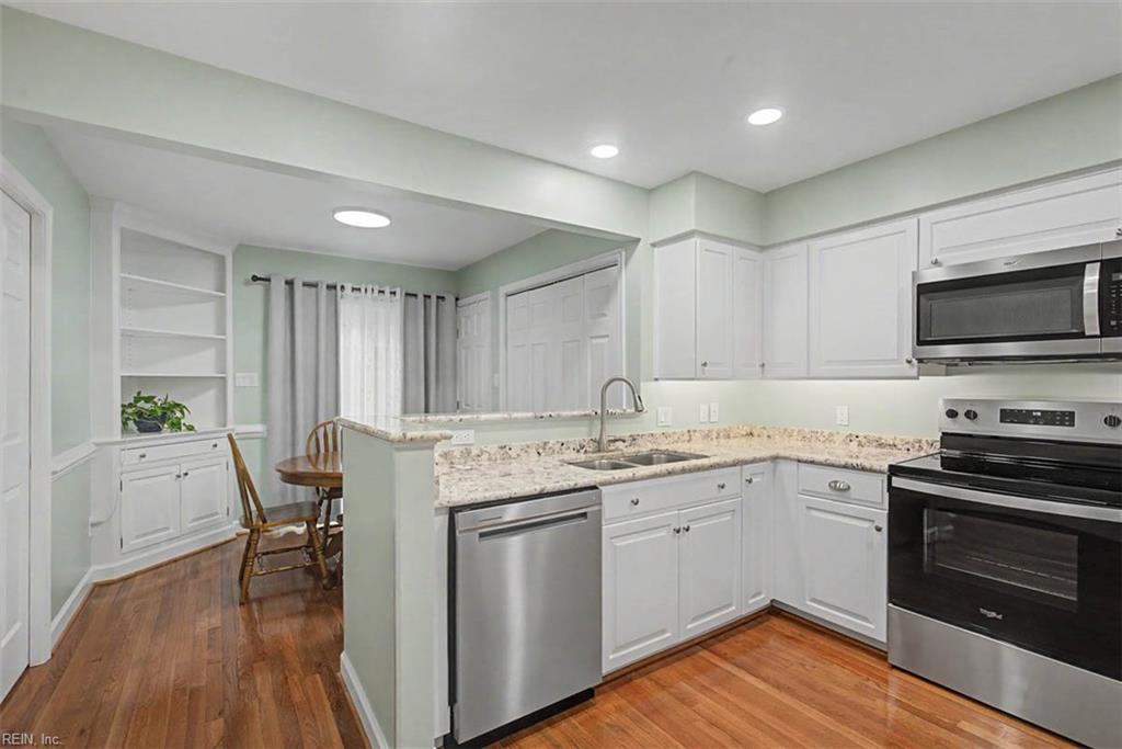 119 Harrops Glen Williamsburg VA 23185