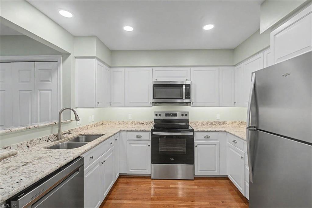 119 Harrops Glen Williamsburg VA 23185