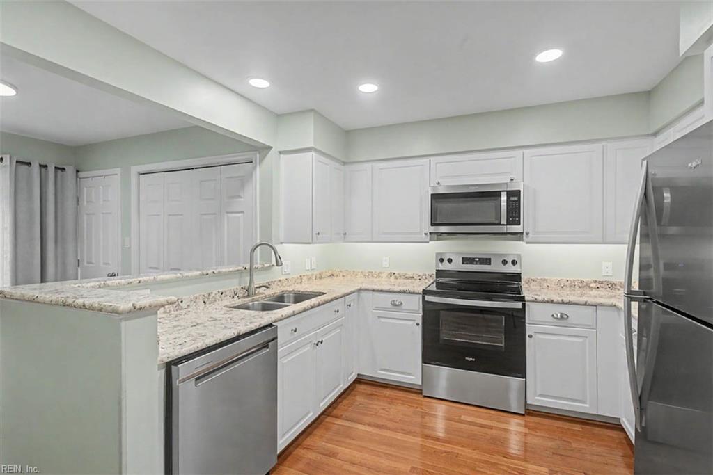 119 Harrops Glen Williamsburg VA 23185