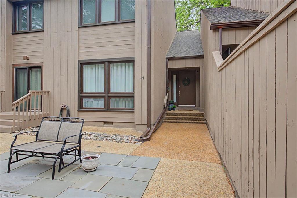 119 Harrops Glen Williamsburg VA 23185