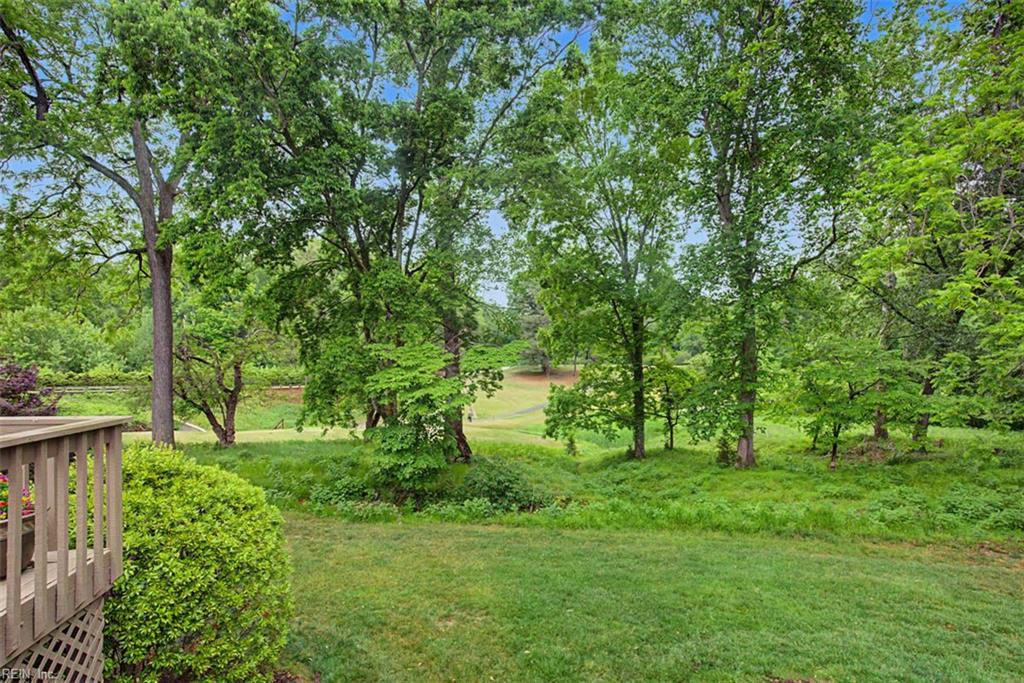 119 Harrops Glen Williamsburg VA 23185