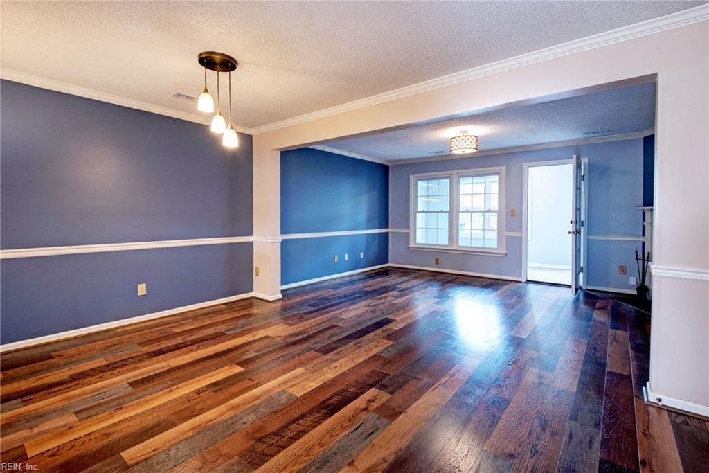 102 Penny Lane Yorktown VA 23692