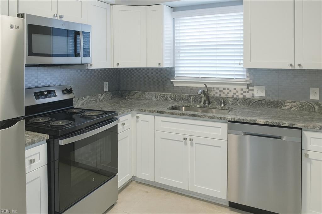 12758 Saint James Place Newport News VA 23602