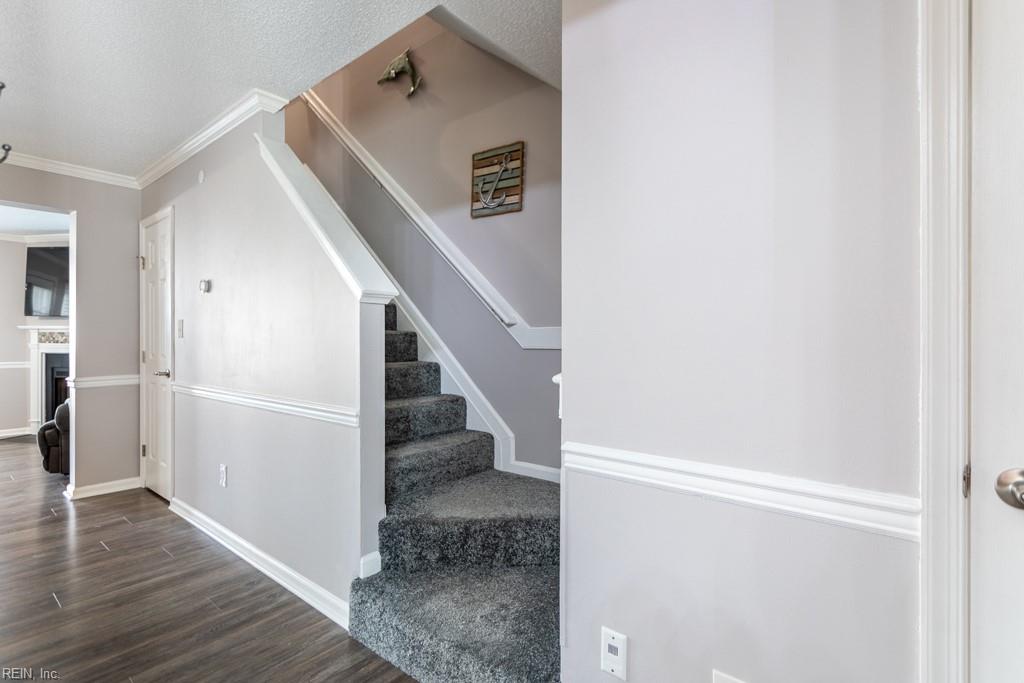 108 Penny Lane Yorktown VA 23692
