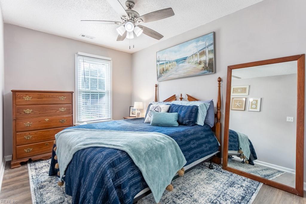 108 Penny Lane Yorktown VA 23692