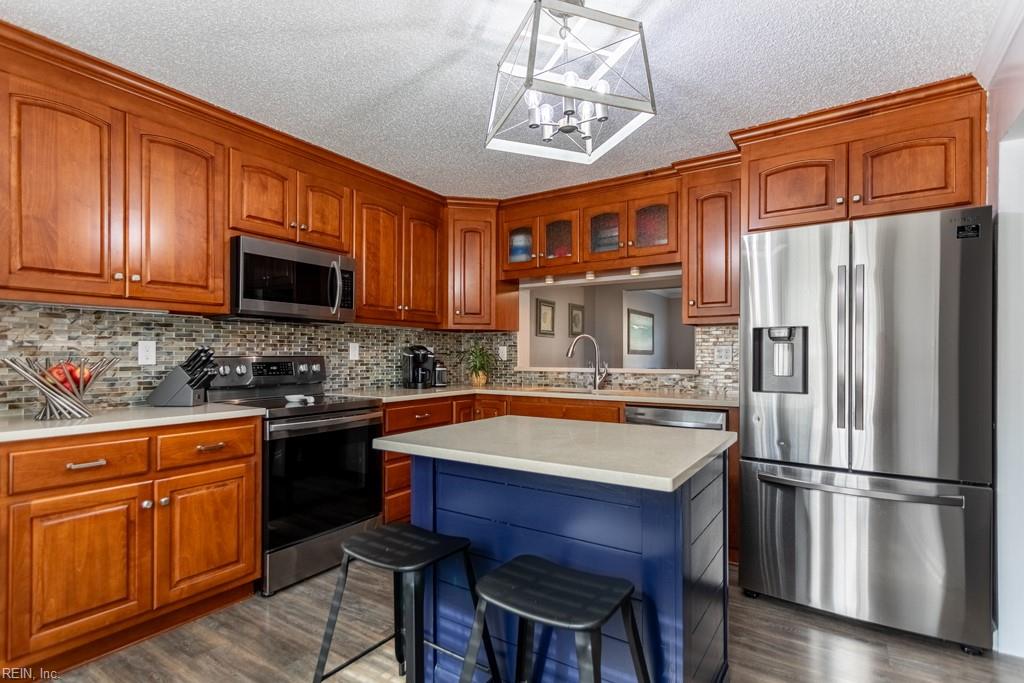 108 Penny Lane Yorktown VA 23692