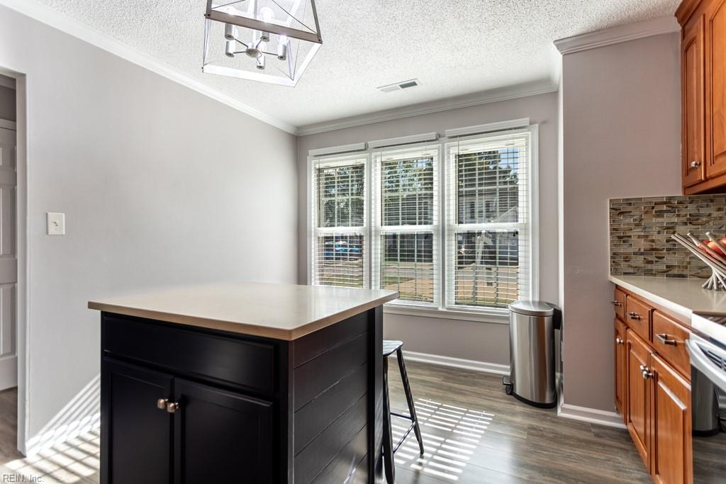 108 Penny Lane Yorktown VA 23692