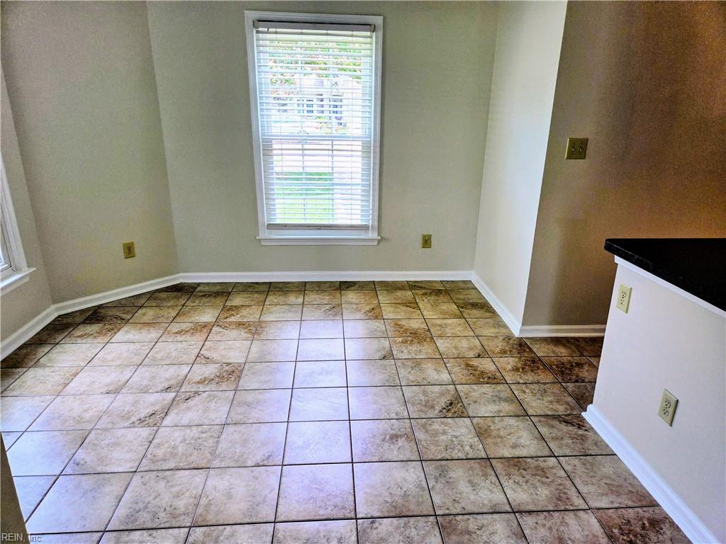 909 Willow Point Newport News VA 23602