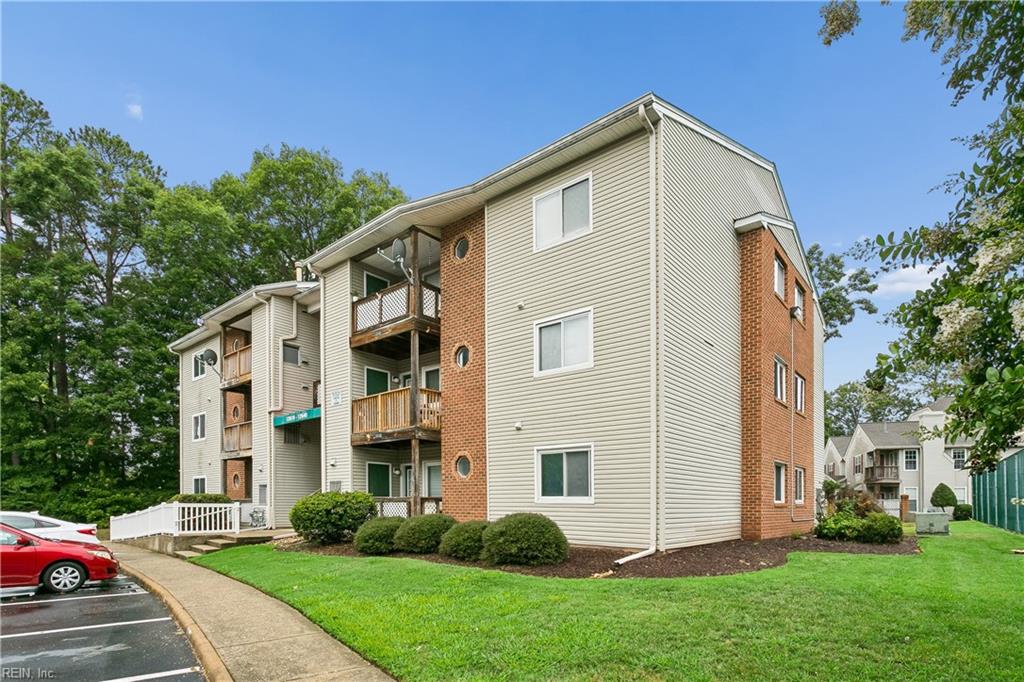 12622 Daybreak Circle Newport News VA 23602