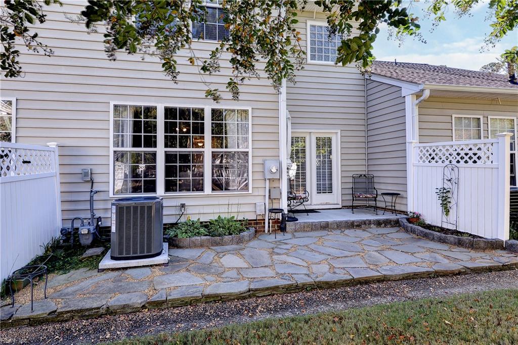 4516 Beacon Hill Dr Drive Williamsburg VA 23188