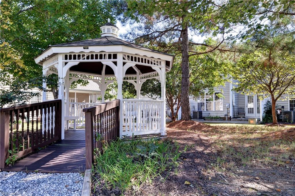 4516 Beacon Hill Dr Drive Williamsburg VA 23188