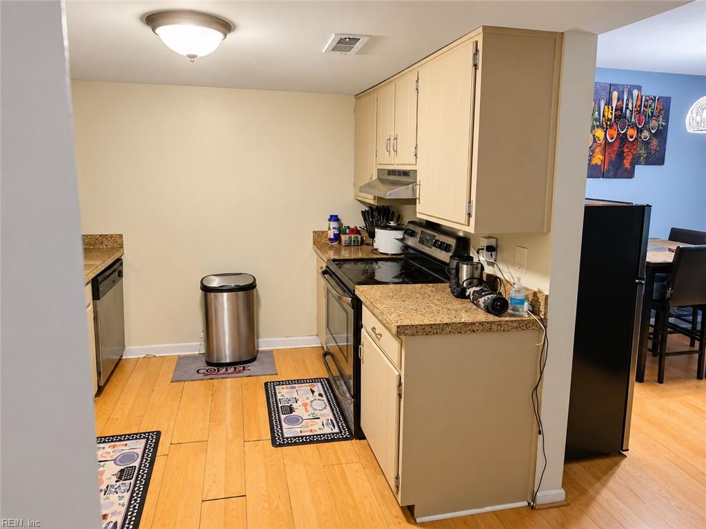 417 Hustings Lane Newport News VA 23608