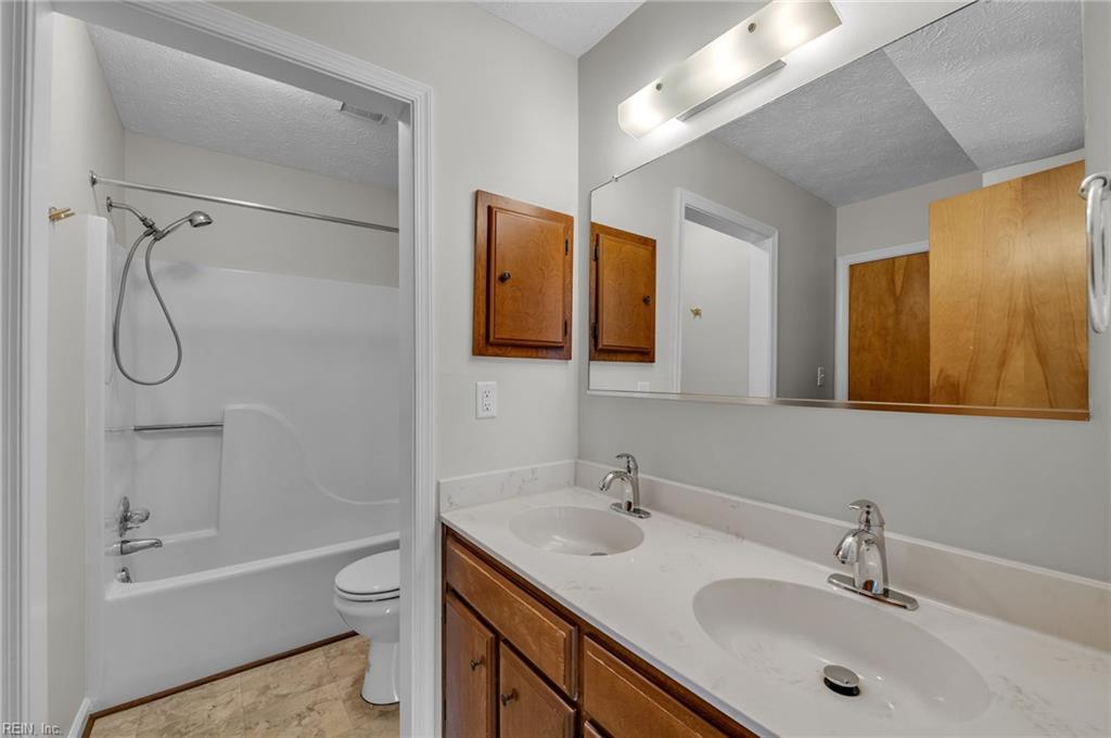 106 Englewood Drive Yorktown VA 23692