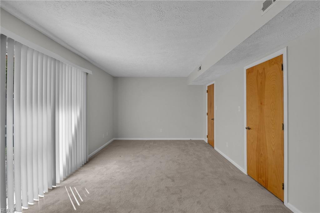 106 Englewood Drive Yorktown VA 23692