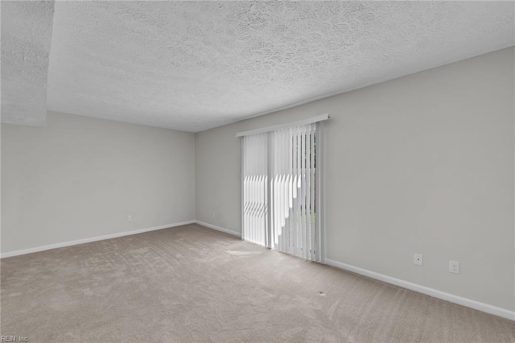 106 Englewood Drive Yorktown VA 23692