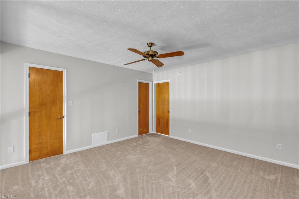 106 Englewood Drive Yorktown VA 23692