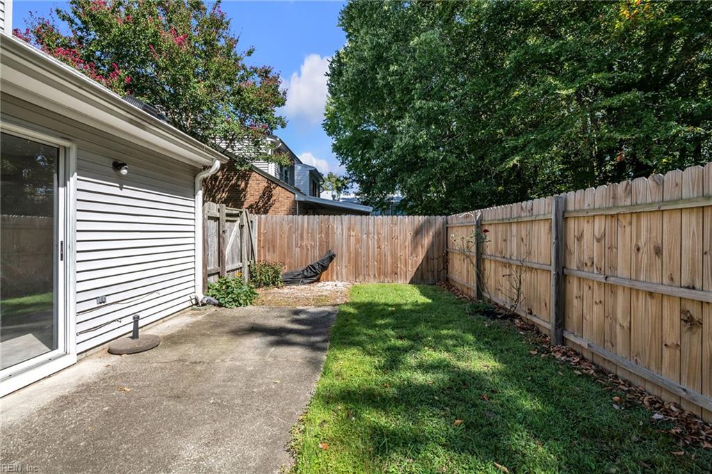 106 Englewood Drive Yorktown VA 23692