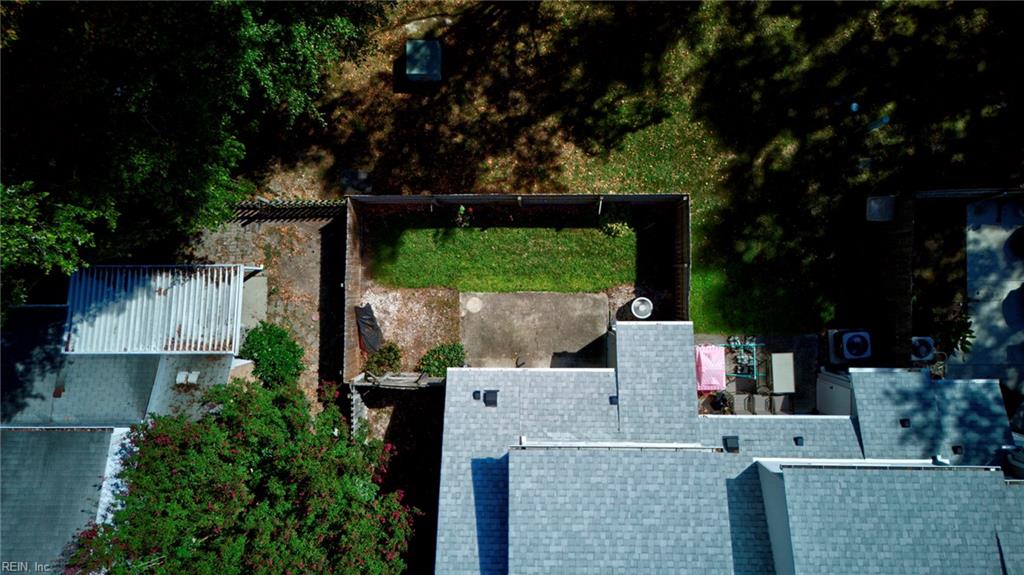 106 Englewood Drive Yorktown VA 23692
