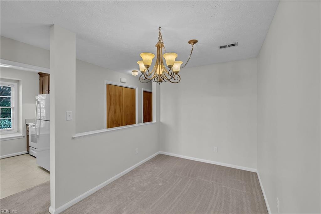 106 Englewood Drive Yorktown VA 23692