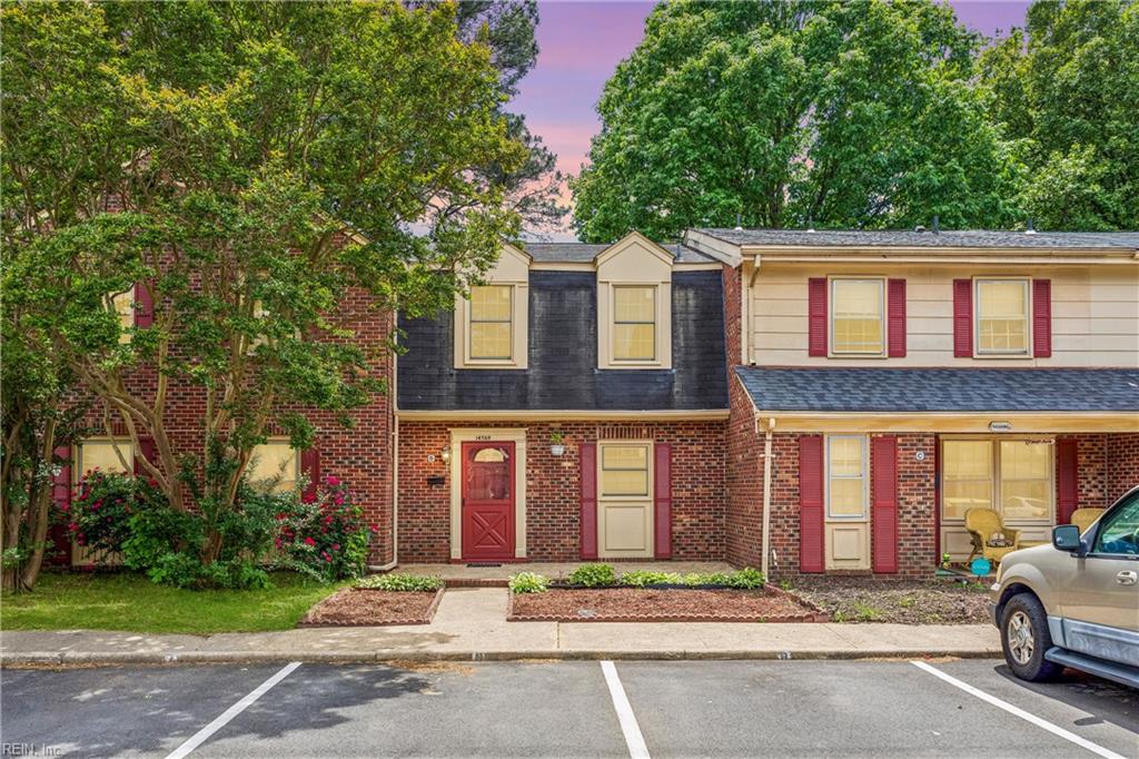 14569 Old Courthouse Way Newport News VA 23608