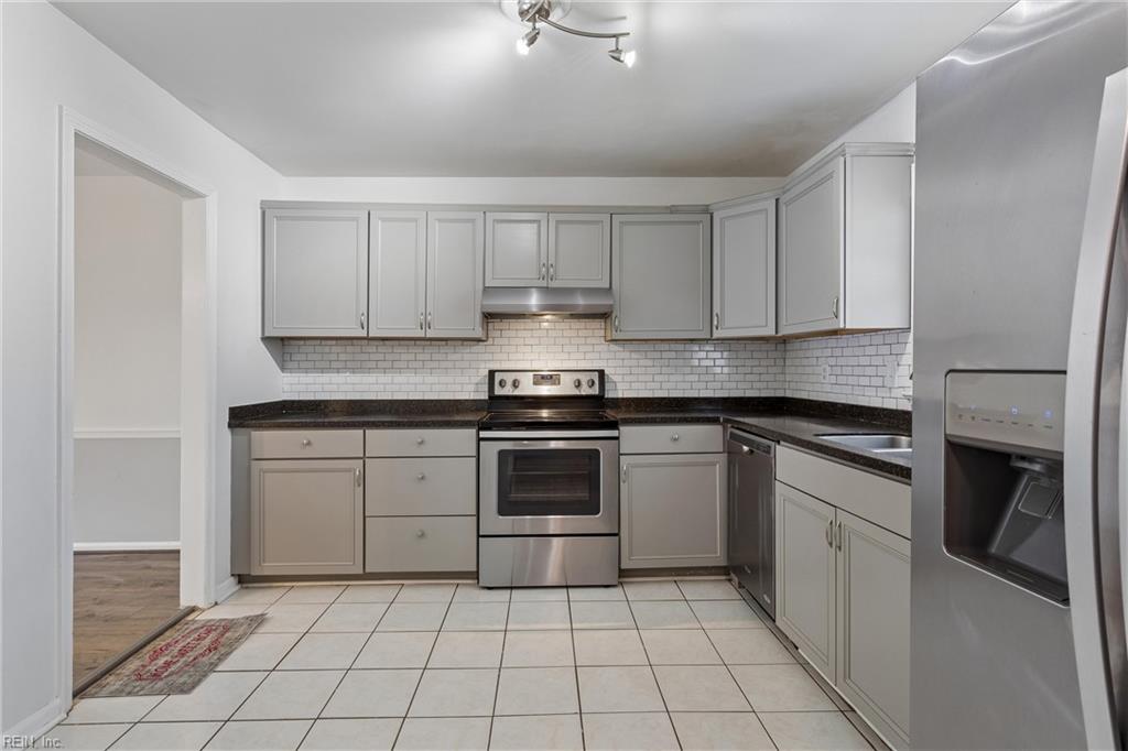 14569 Old Courthouse Way Newport News VA 23608