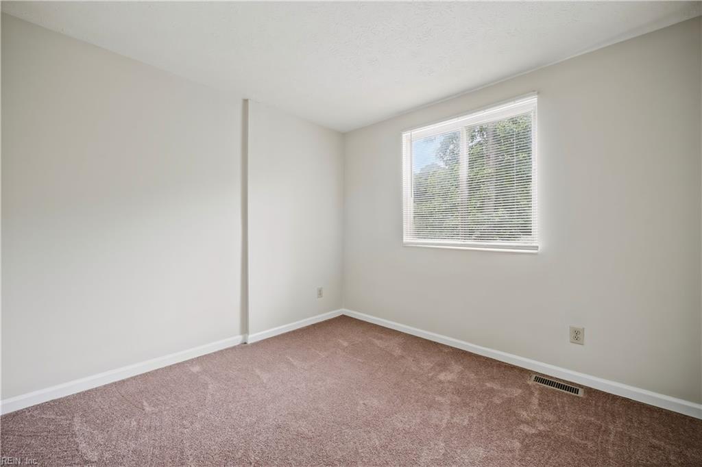 529 Chanticlar Court Newport News VA 23608