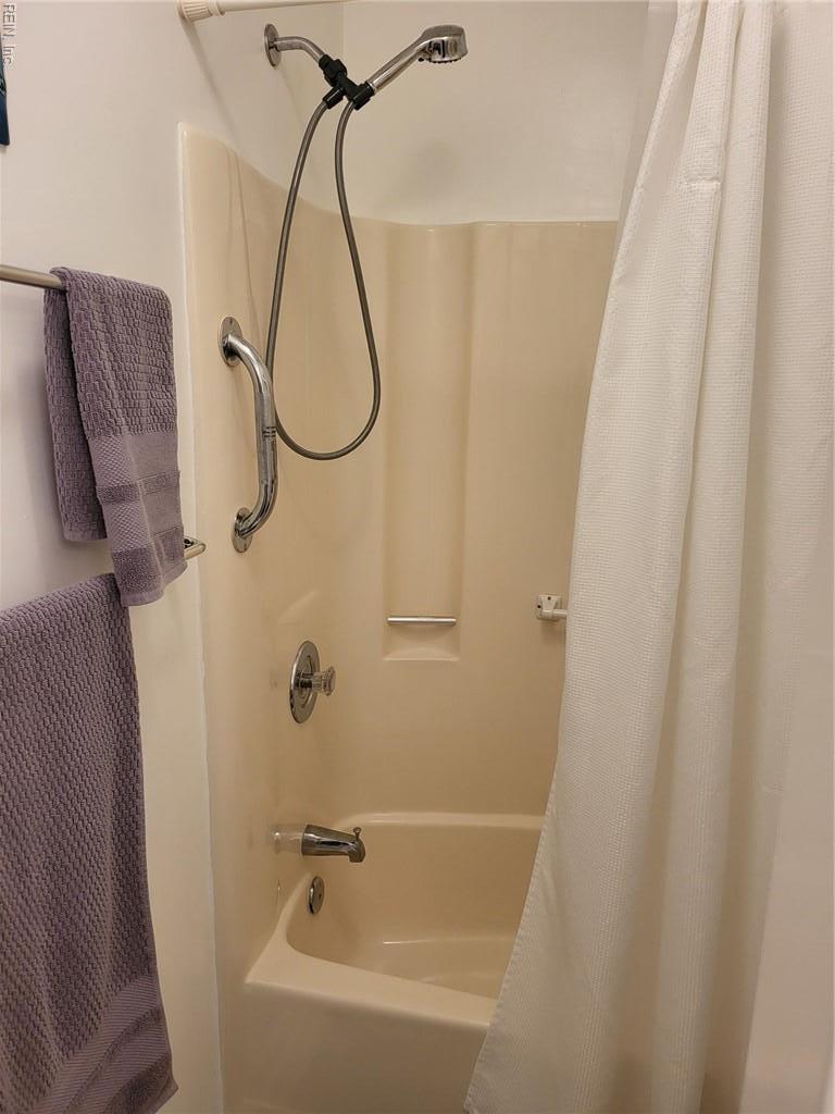 136 Briarwood Place Yorktown VA 23692