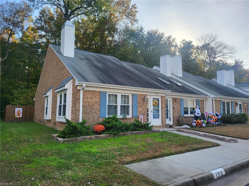 136 Briarwood Place Yorktown VA 23692