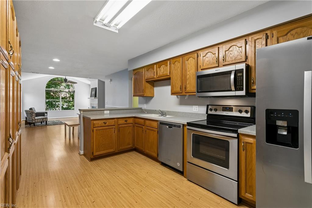 210 Timberline Loop Yorktown VA 23692