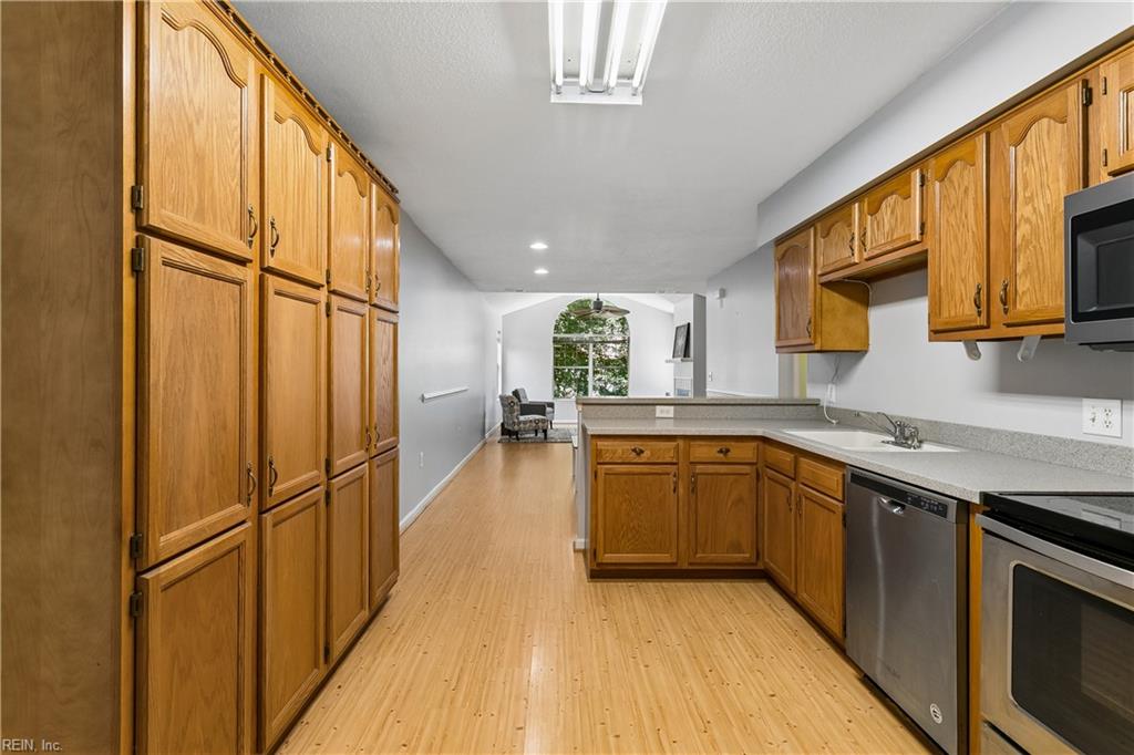 210 Timberline Loop Yorktown VA 23692