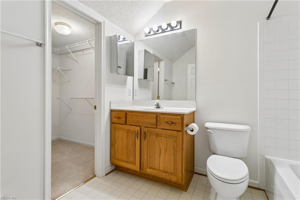 210 Timberline Loop Yorktown VA 23692