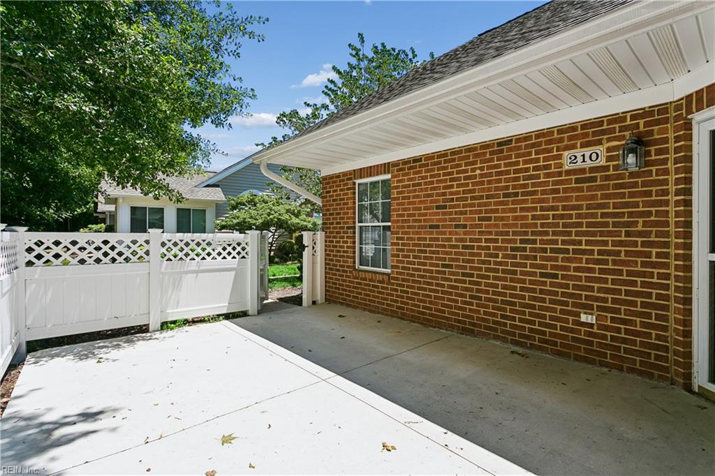 210 Timberline Loop Yorktown VA 23692