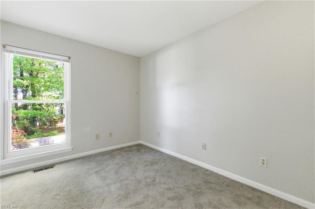 1001 Willow Green Drive Newport News VA 23602