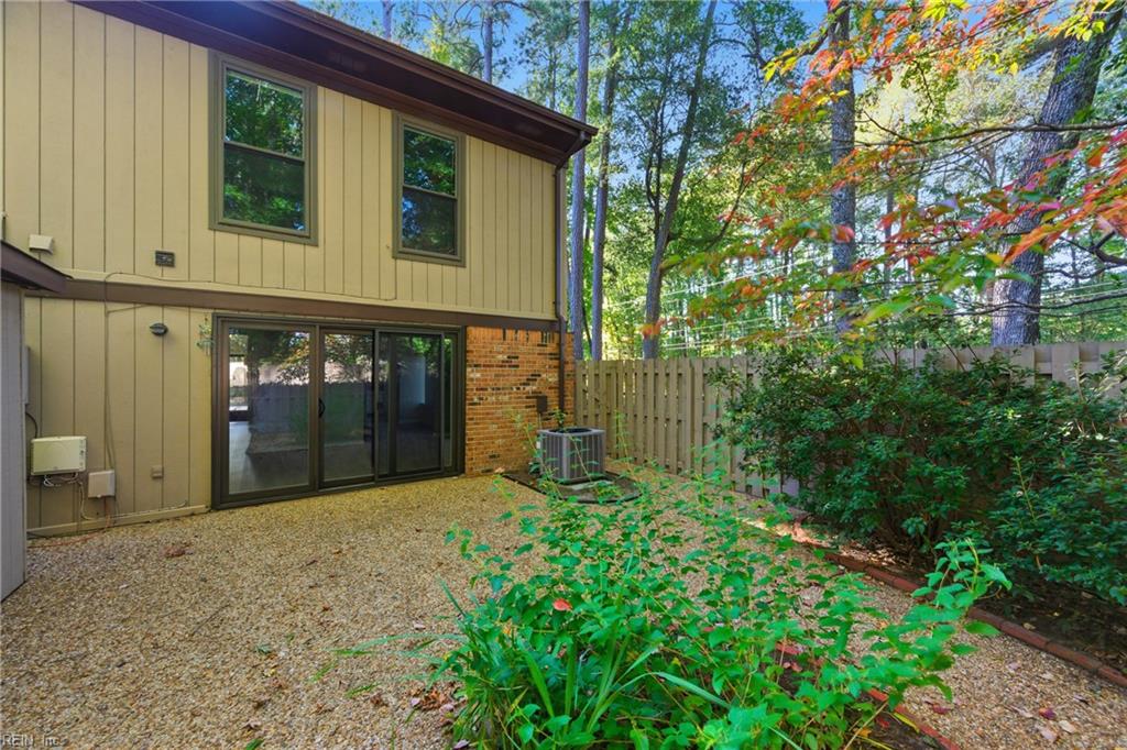 1001 Willow Green Drive Newport News VA 23602