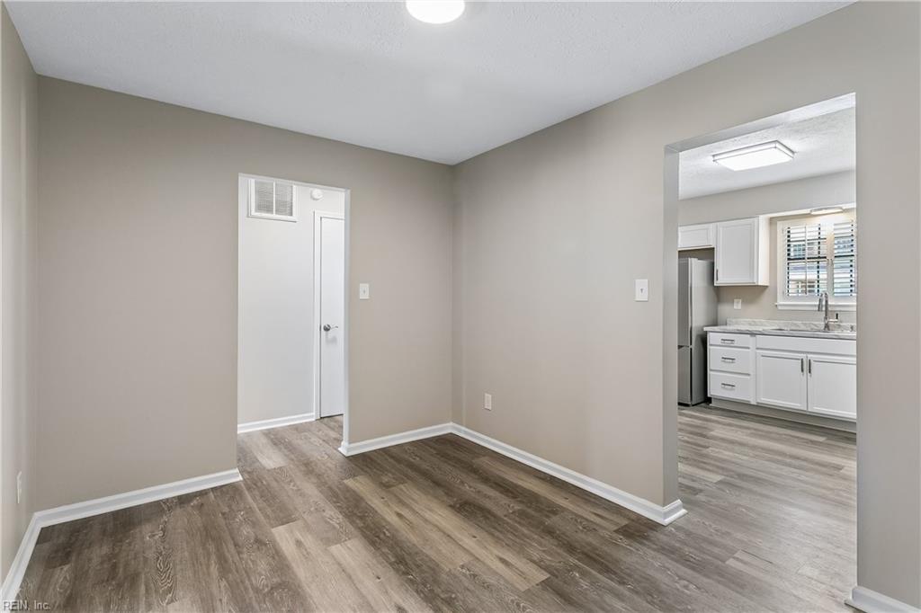 359 Deputy Lane Newport News VA 23608
